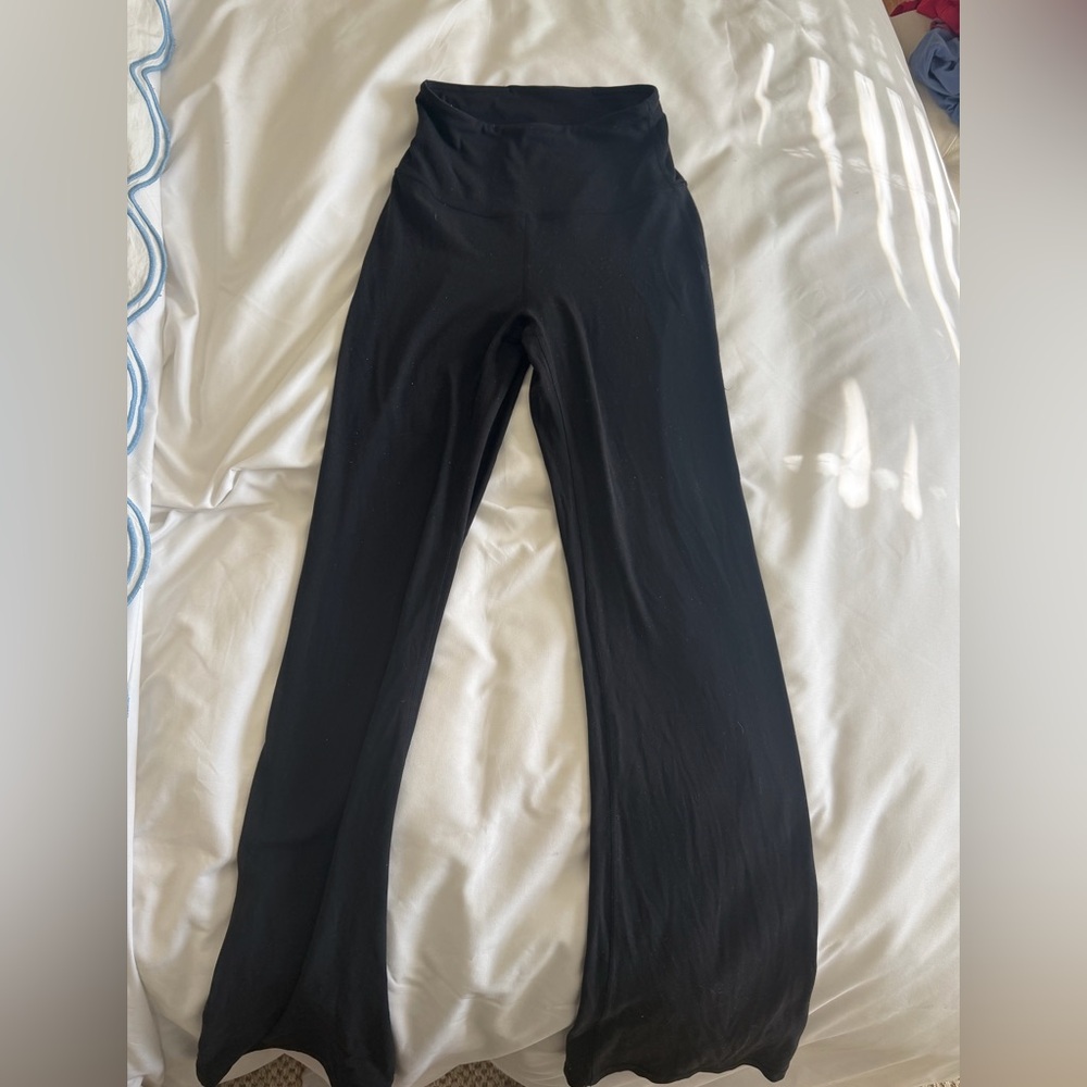Lululemon groove pants.